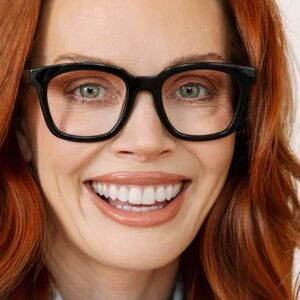 Peepers Reading Blue Light Glasses with Case. +2.00. New